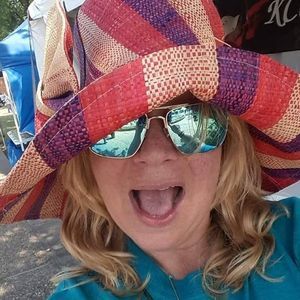 Meet your Posher, Judith